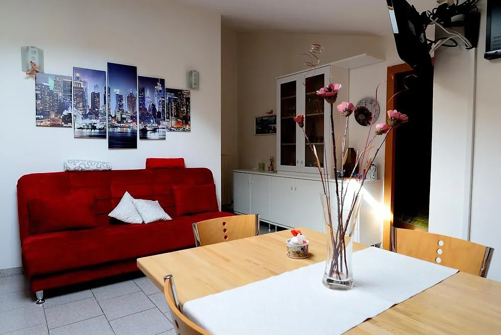 La Mansarda Sul Lago Lezzeno Appartement