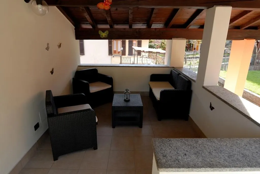 La Mansarda Sul Lago Lezzeno Appartement