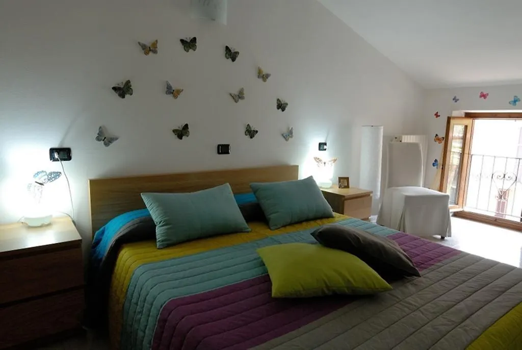 Appartement La Mansarda Sul Lago Lezzeno